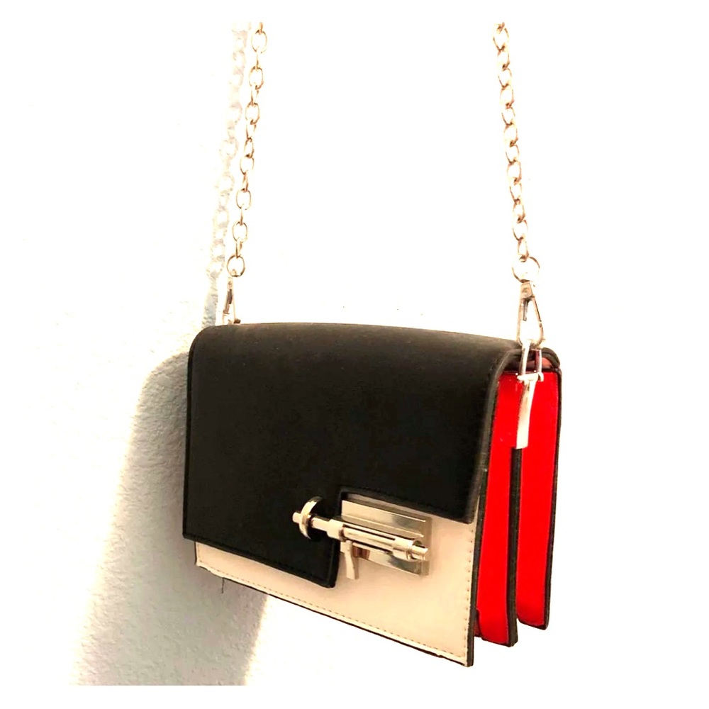 Colorblock themed Crossbody bag